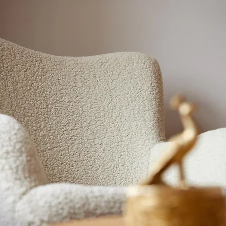 Idee Living: Design-apartment- Netflix - 6 Pers