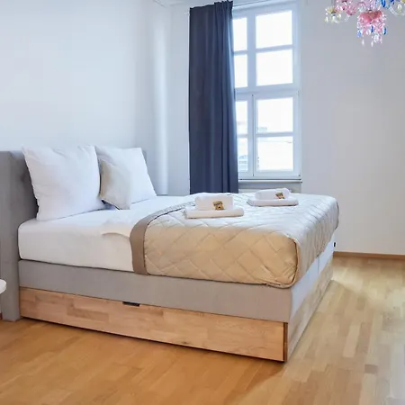Apartament Idee Living: Design-apartment- Netflix - 6 Pers *